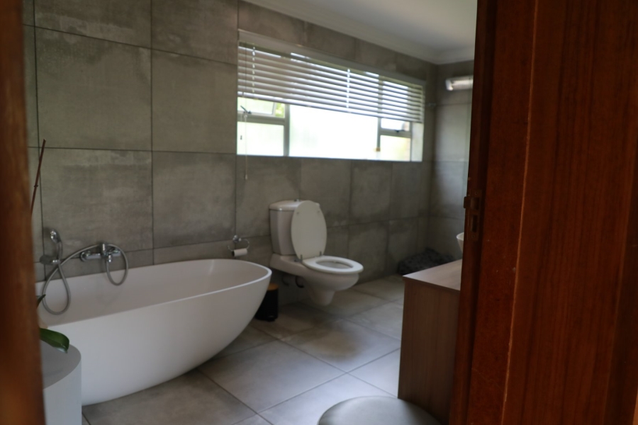 4 Bedroom Property for Sale in Harrismith Free State